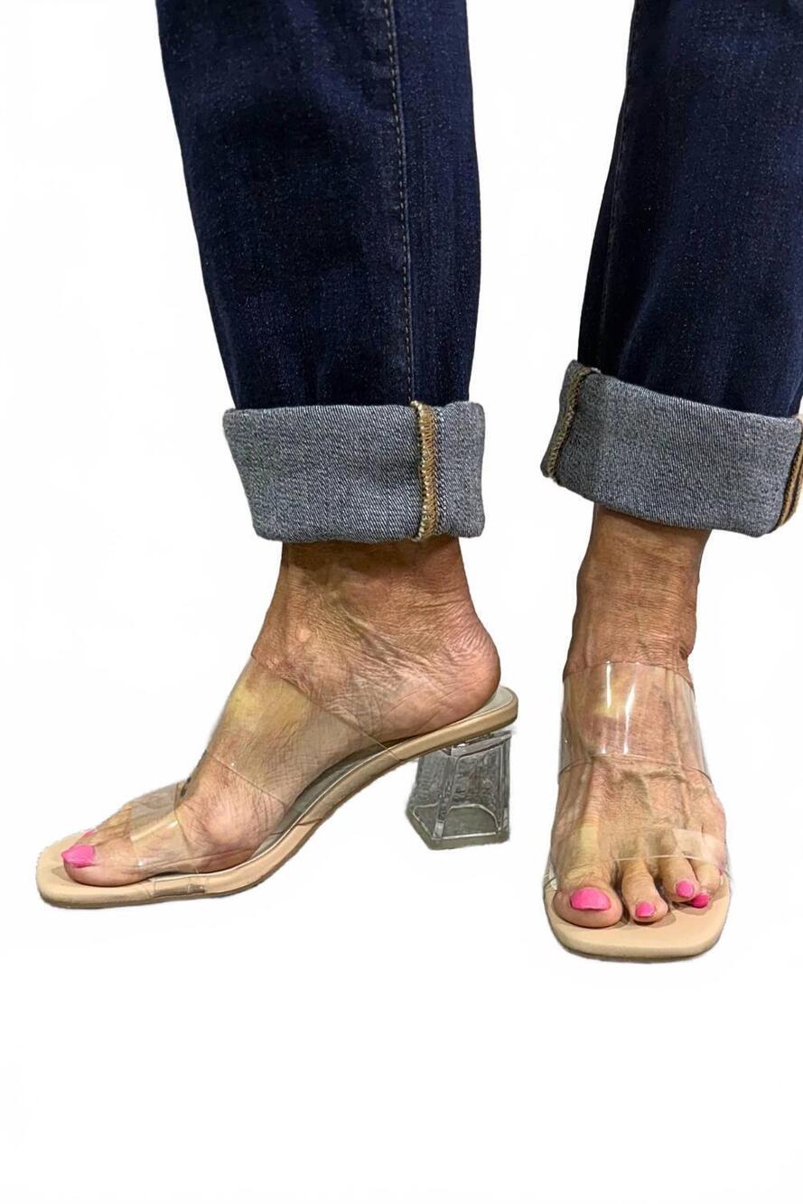 NEW OASIS SOCIETY women's transparent strap heel sandal in clear